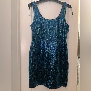NWT Lily Rose dress size XL blueish sequins